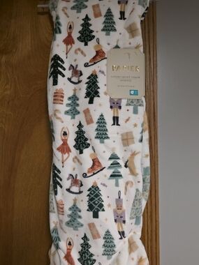 NWT Papier Luxury Velvet Oversize Throw Blanket Holiday Nutcracker Ballet 50x70